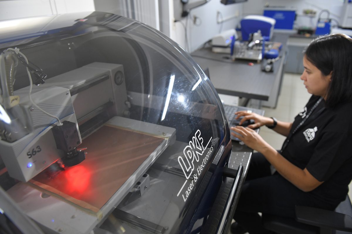 PTI desarrolla soluciones que demanden Hardware y software sobre medida para el mercado