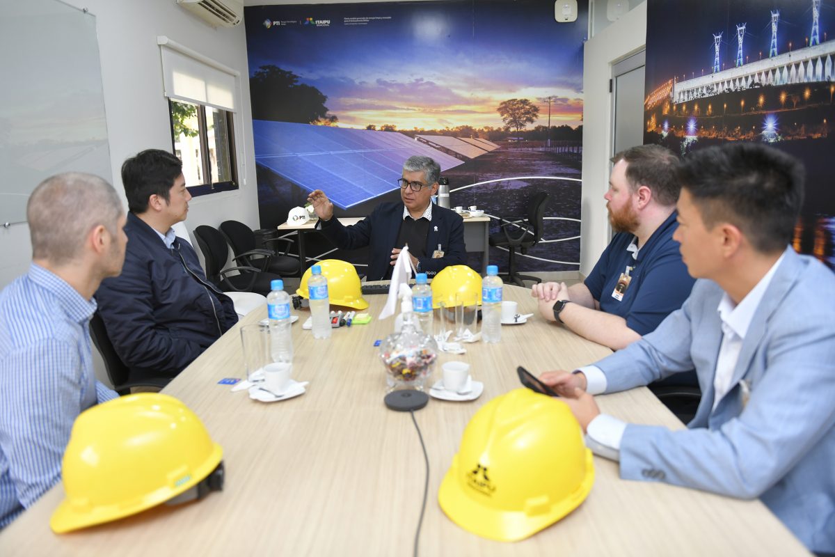 Visita de ejecutivos de importante firma Canadiense