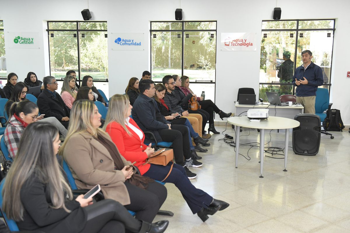 Charla sobre aplicación de sistemas de información geográfica