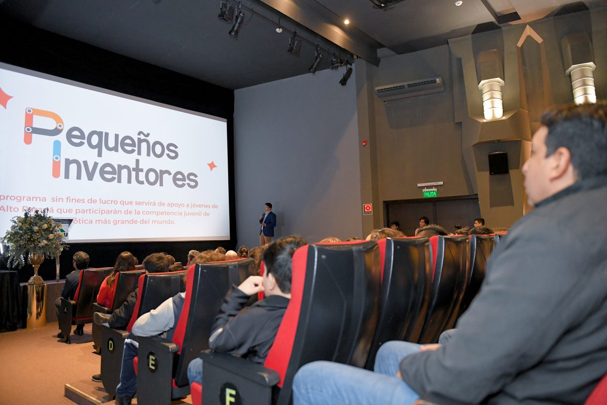 PTI en lanzamiento oficial de proyecto “Pequeños Inventores”