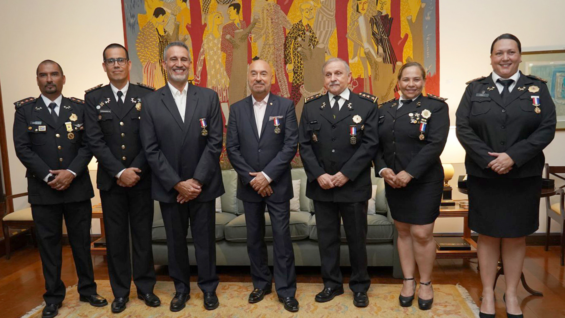 Destacan apoyo del PTI – PY en acto de cierre de curso internacional sobre emergencias con vehículos eléctricos e híbridos