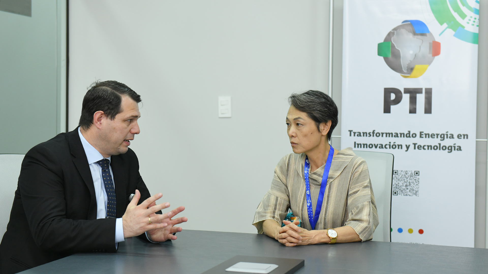 VISITA DE LA EMBAJADORA DE JAPÓN AL PTI PARAGUAY