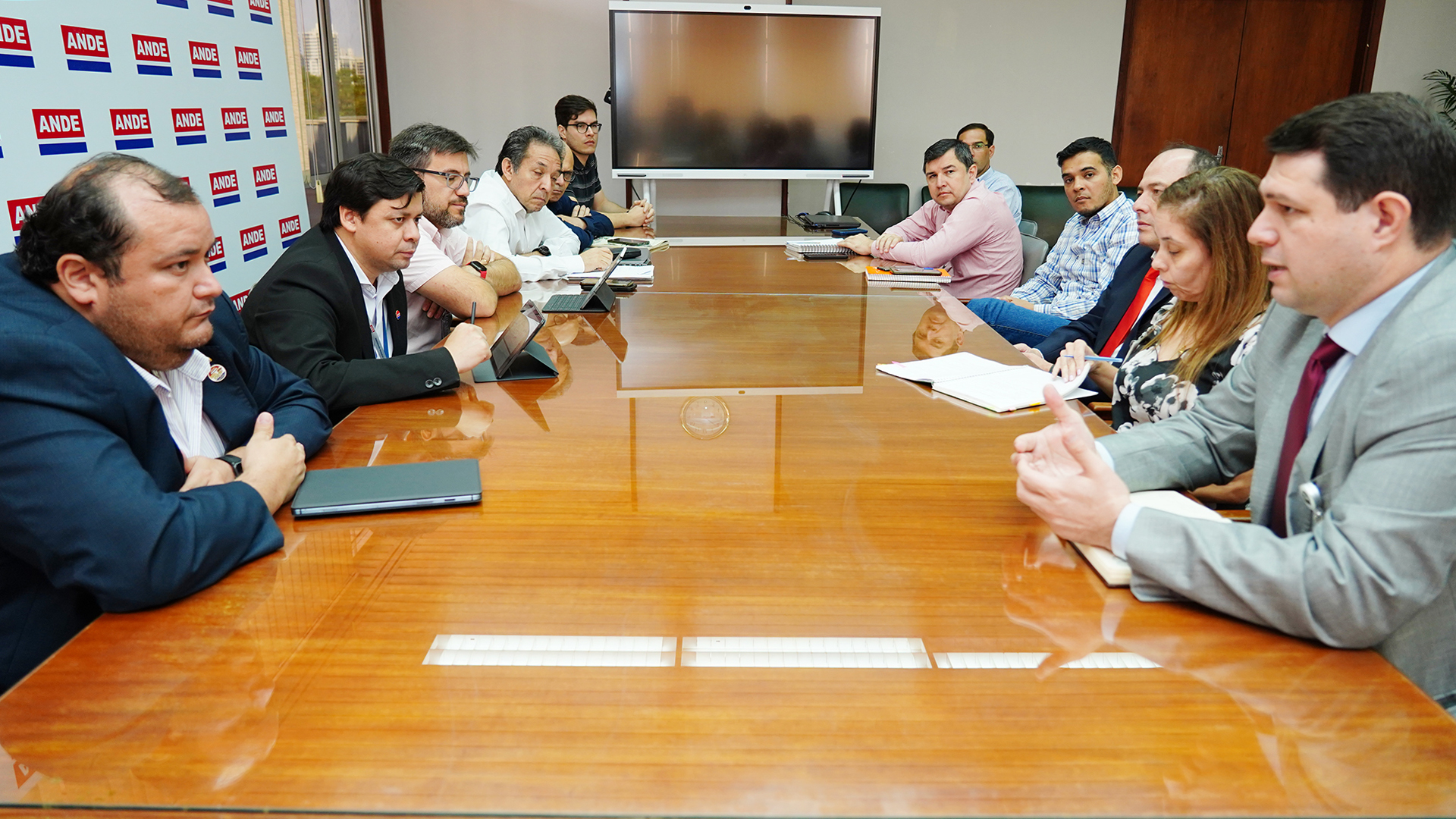 PTI PARAGUAY PARTICIPARÁ DEL PROCESO DE ACTUALIZACIÓN DEL SISTEMA COMERCIAL DE LA ANDE