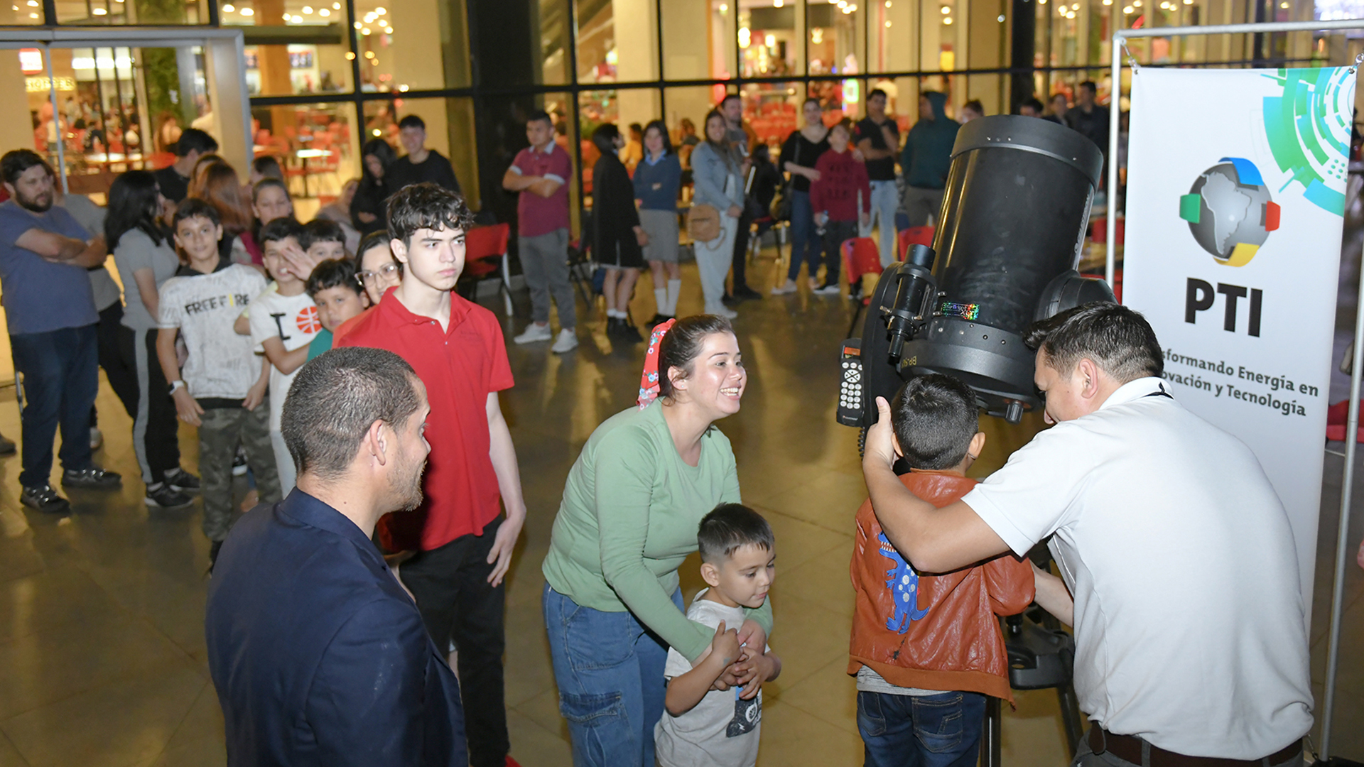 EXITOSA PARTICIPACIÓN DEL PTI PARAGUAY EN «NASA INTERNATIONAL SPACE APPS CHALLENGE CDE»