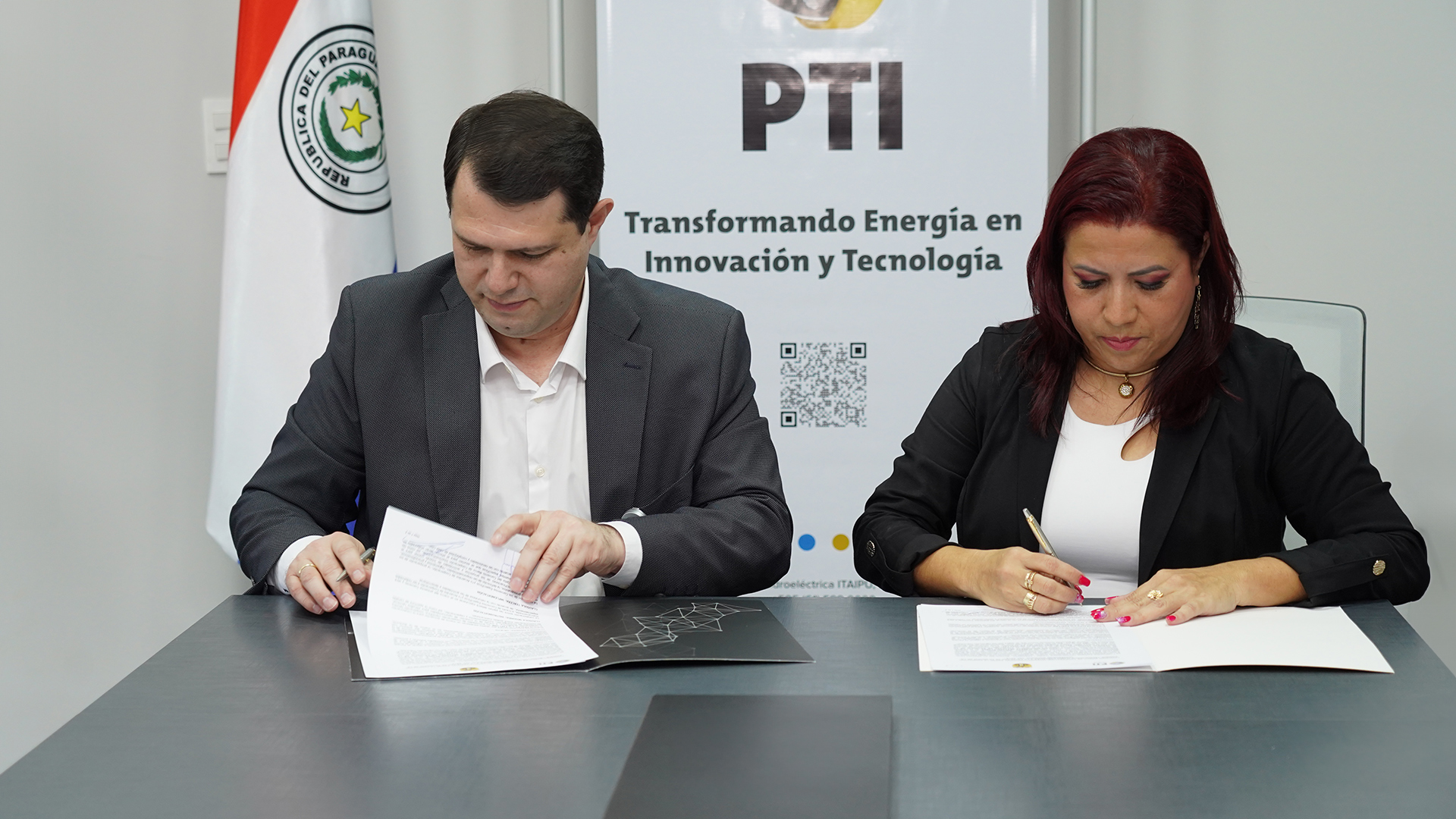 PTI PARAGUAY Y LA FACULTAD DE FILOSOFÍA DE LA UNIVERSIDAD NACIONAL DEL ESTE FIRMAN ACUERDO DE COOPERACIÓN