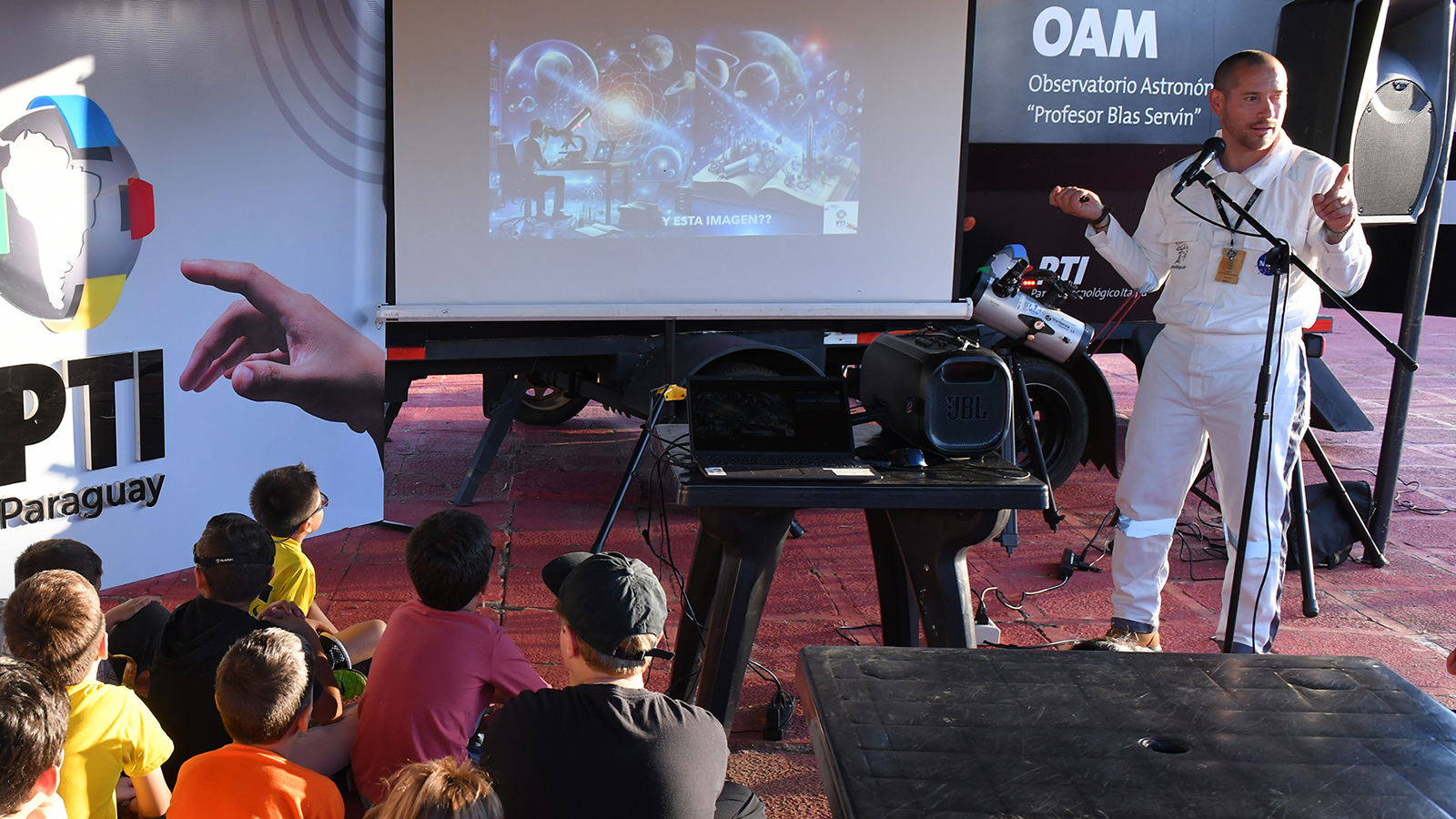 PTI Paraguay y Club Social del Área 4 abren espacio a la ciencia con una Jornada Astronómica